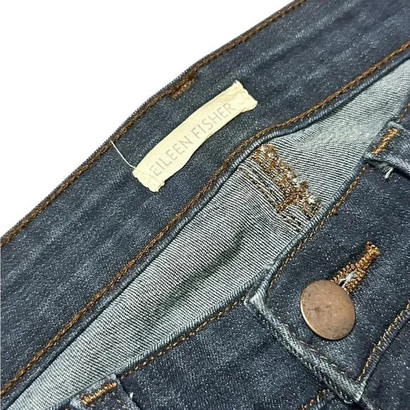 Eileen Fisher  Women's Dark Blue Jeans - Picture 4 of 6